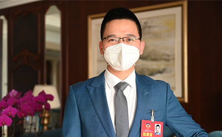 濟南市政協(xié)委員古欣出席市政協(xié)十五屆二次會議，就“加強科創(chuàng)金融機制建設(shè)”專題向于海田市長作報告
